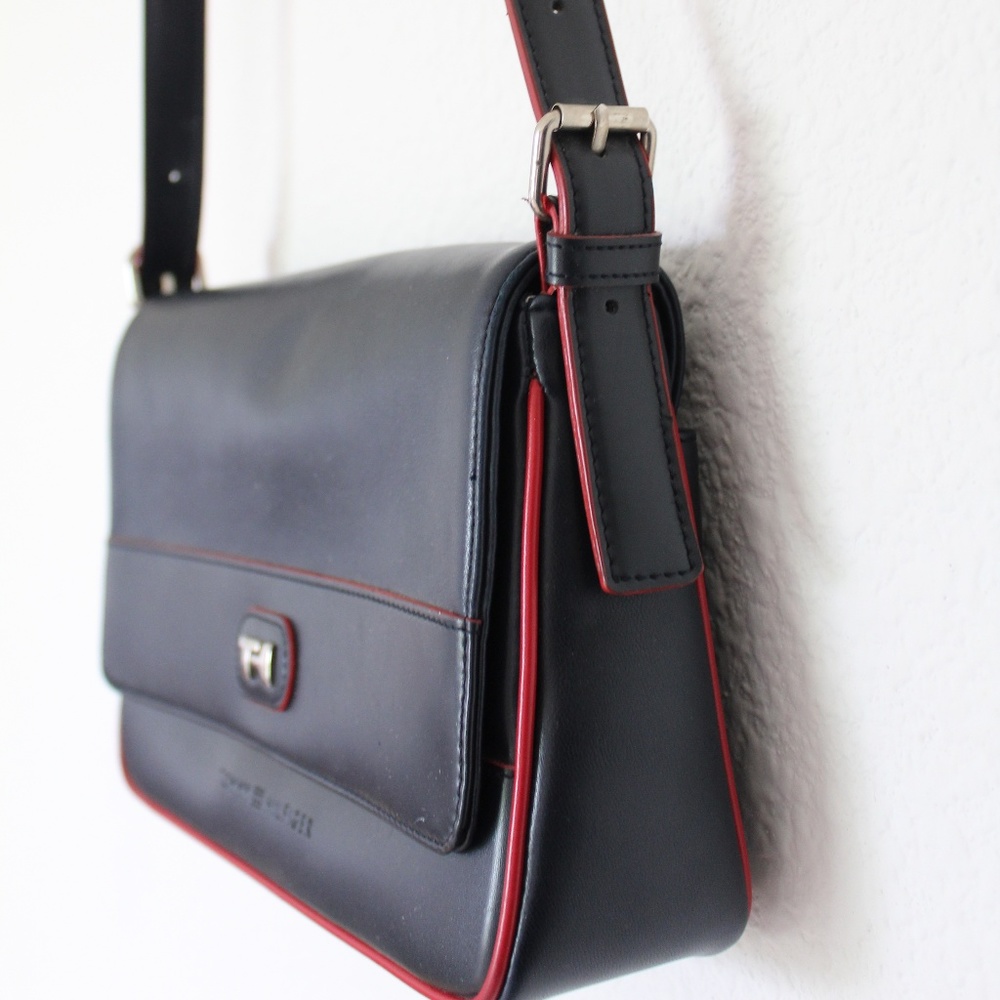 Vintage Tommy Hilfiger Purse